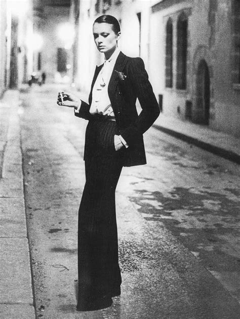 le smoking tuxedo suit ysl|Le Smoking .